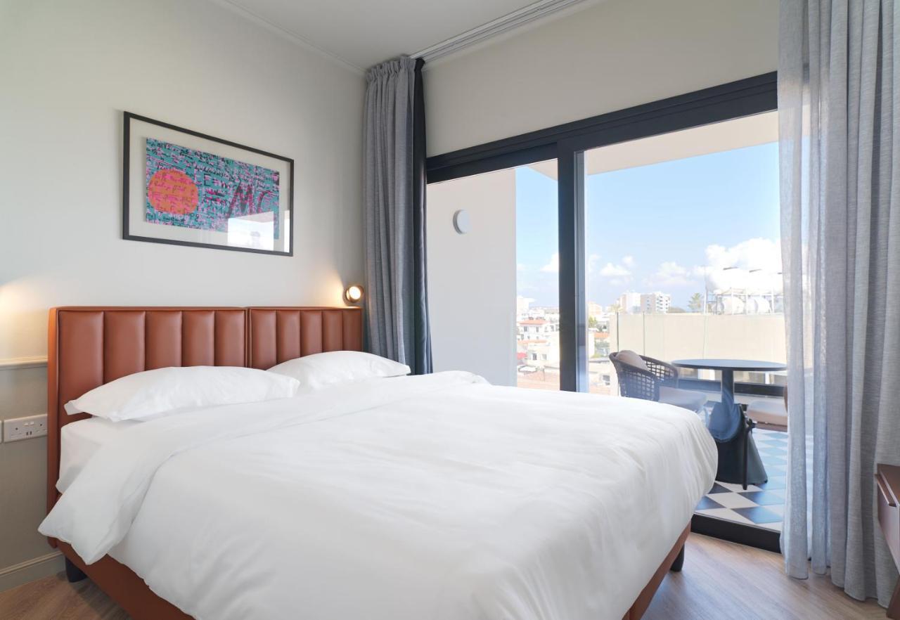 Liv The City Suites Adults Only Larnaca Zewnętrze zdjęcie