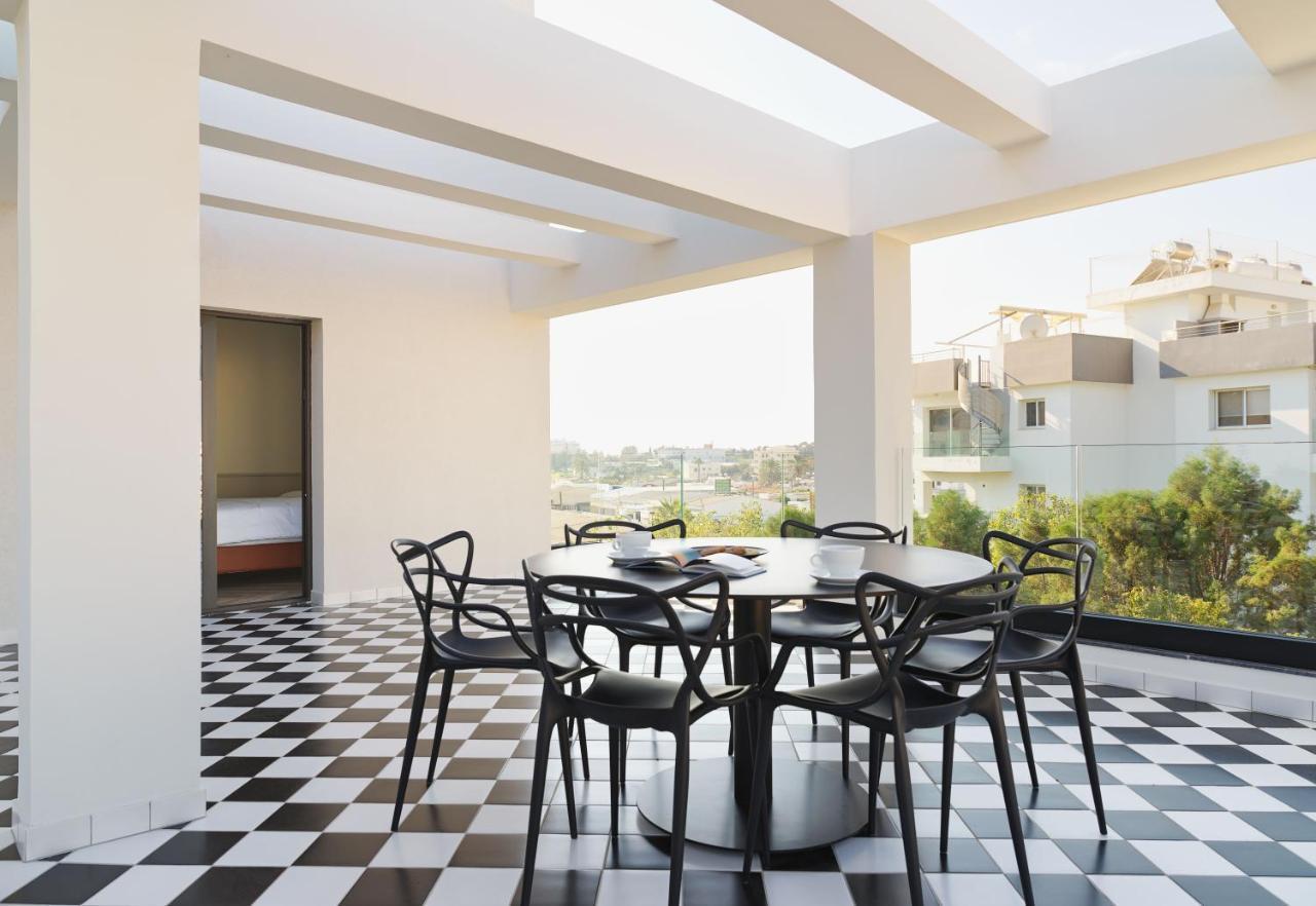 Liv The City Suites Adults Only Larnaca Zewnętrze zdjęcie