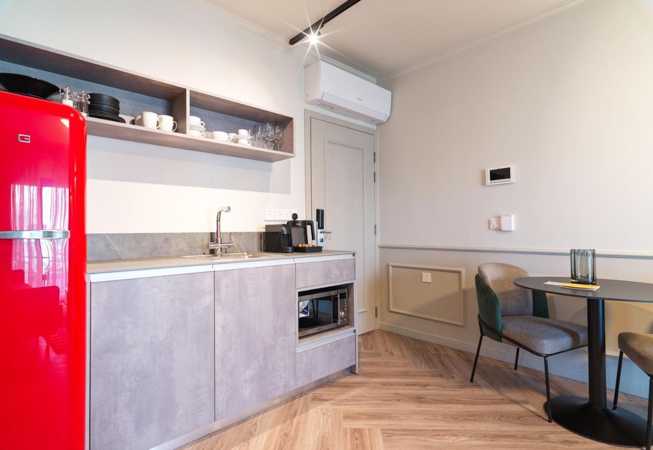Liv The City Suites Adults Only Larnaca Zewnętrze zdjęcie