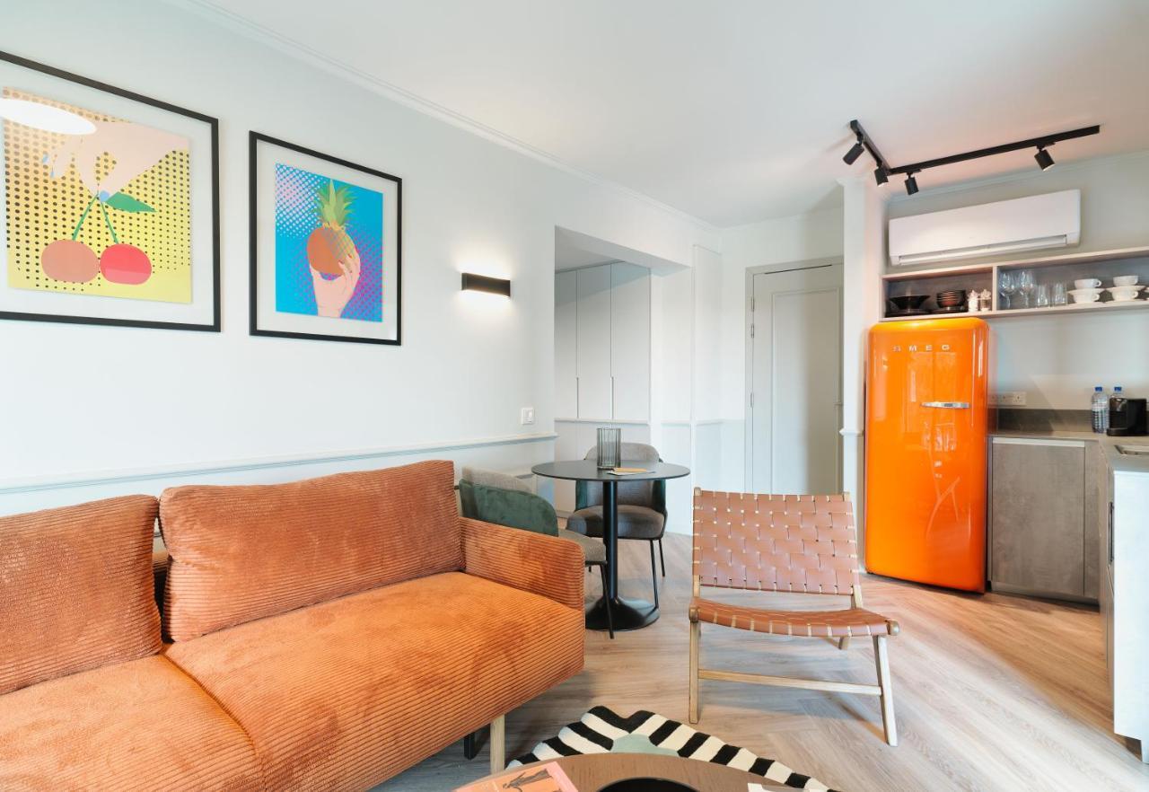 Liv The City Suites Adults Only Larnaca Zewnętrze zdjęcie
