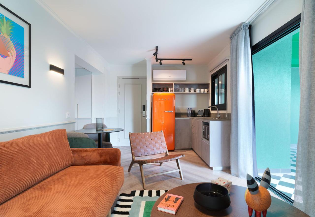 Liv The City Suites Adults Only Larnaca Zewnętrze zdjęcie