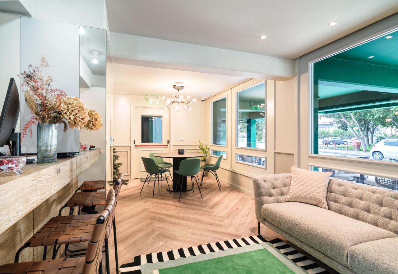 Liv The City Suites Adults Only Larnaca Zewnętrze zdjęcie