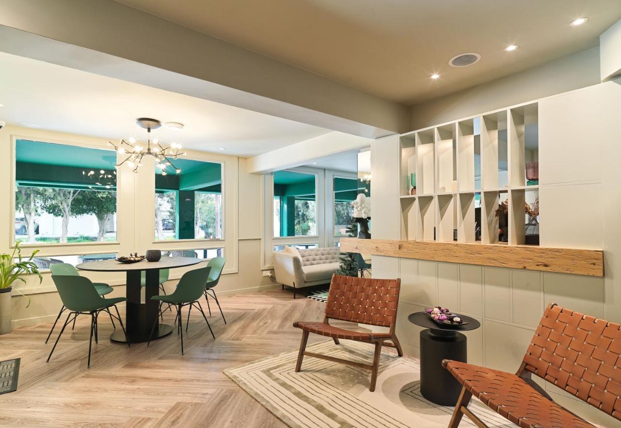 Liv The City Suites Adults Only Larnaca Zewnętrze zdjęcie